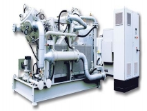 High pressure gas compressor